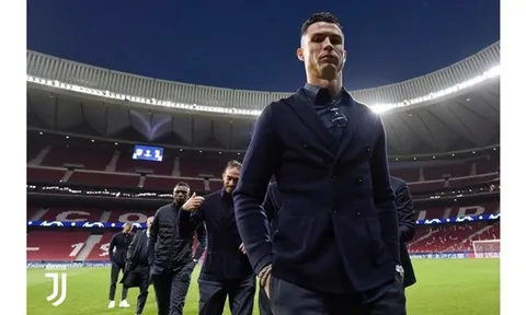 Ronaldo lạnh lùng dẫn đầu dàn soái ca ngày về Madrid