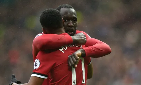 "Man United nên giữ lại Lukaku và bán cậu ta"