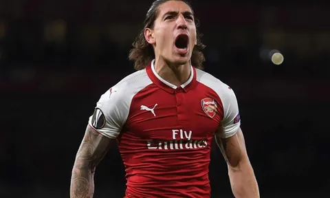 Hector Bellerin lại khiến cổ động viên Arsenal vui mừng vì hành động này
