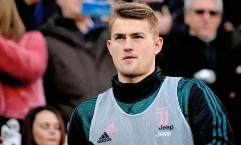 De Ligt: 'Nếu là một khán giả, tôi cũng sẽ bực bội khi xem mình thi đấu'