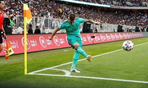 Highlights: Valencia 1-3 Real Madrid