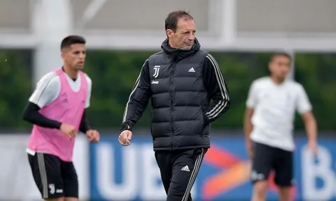 HLV Allegri chỉ ra nguyên nhân Juventus thất bại tại Champions League