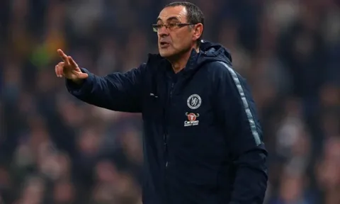 Sarri so sánh trò cưng với vua phá lưới một thời của NHA