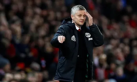 HLV Solskjaer chưa đủ tầm dẫn dắt Man Utd vì yếu điểm này