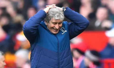 HLV West Ham: "Chúng tôi có thể đã thắng Man United nếu..."
