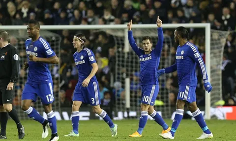 "Cậu ấy chơi game trong phòng thay đồ Chelsea và nói: 'Đừng lo lắng, cứ đưa bóng cho tôi'"