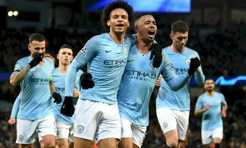 Huỷ diệt Schalke 7-0, Man City lập 2 kỷ lục khủng