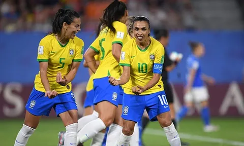 Huyền thoại nổ súng, nữ Brazil 99% giành vé đi tiếp