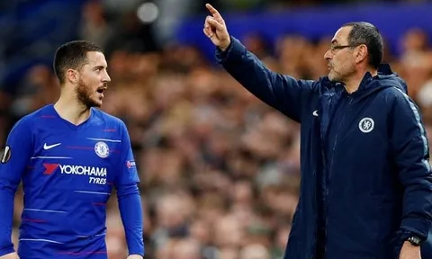 Huyền thoại ủng hộ, HLV Maurizio Sarri nhiều khả năng sẽ hồi hương