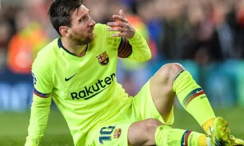 HLV Barca: "Messi như bị tông bởi 1 chiếc xe tải"
