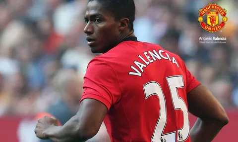Ighalo lấy áo số 25 Man Utd, Valencia lập tức phá vỡ im lặng