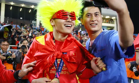 Điểm tin bóng đá Việt Nam sáng 3/5: Quang Hải sang La Liga, nữ Việt Nam giúp đội Thái Lan vào chung kết