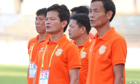 NÓNG: Sau Quảng Nam, đến lượt Nam Định cũng thay tướng trước vòng 11