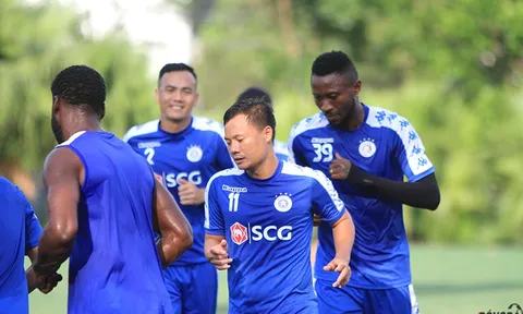 Quang Hải, Văn Hậu quá tải, HLV trưởng Hà Nội FC ngao ngán