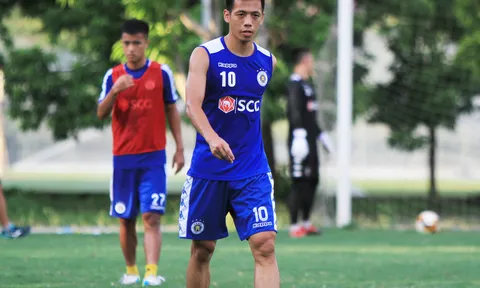 Văn Quyết trở lại, Hà Nội FC như "hổ mọc thêm cánh"