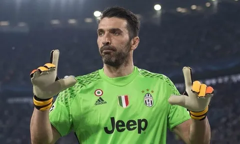 Barcelona đưa tin cực sốc về việc chiêu mộ "ông già gân" Buffon