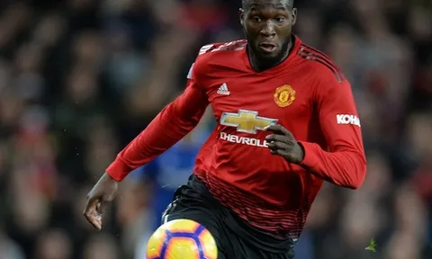 Inter gặp vấn đề, Lukaku có thể ở lại Man Utd