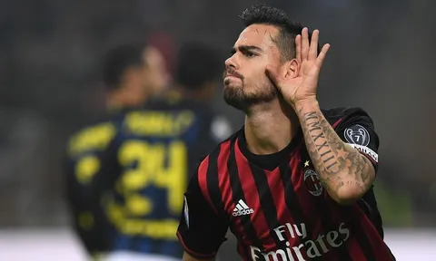Arsenal tính sẵn trường hợp dự phòng cho sao Roma