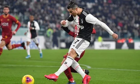 Juventus chiến thắng và đây là thông điệp Ronaldo gửi đến AS Roma