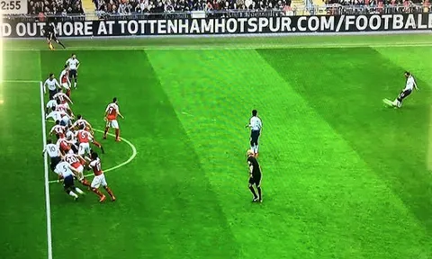 Fan Arsenal dậy sóng vì đội nhà bị "cướp" trước Tottenham