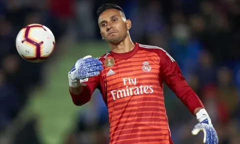 "Kẻ đẩy Keylor Navas rời Real" bất ngờ lên tiếng về tương lai