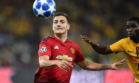 "Kể từ khi cậu ấy ra đi, United chưa từng có sự thay thế đủ tầm"