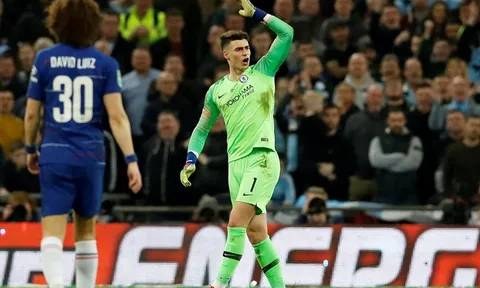 SỐC: Sarri che giấu sự thật vụ Kepa nổi loạn?