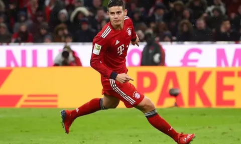 Kết thúc mùa giải với Bayern, Rodriguez sắp "mua dây buộc mình"