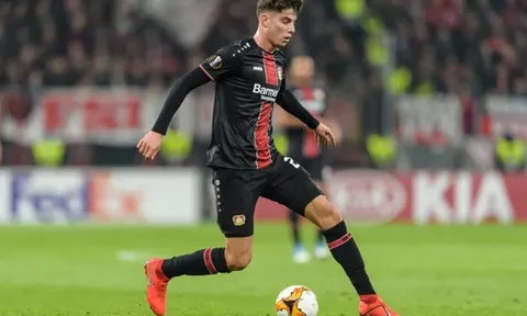 Khó tin! 90 triệu vẫn chưa giúp Bayern sở hữu "báu vật" của Leverkusen