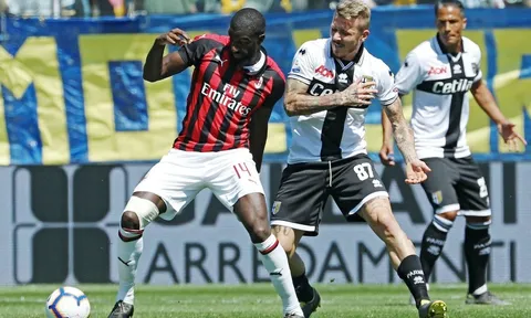 Khoảnh khắc Serie A: Trong những tiếng hô vang “Kuco!”