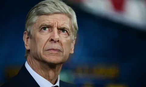 Không thể sốc hơn! Arsenal đưa Wenger trở lại
