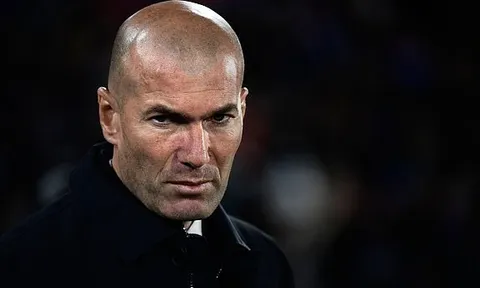 Khuôn mặt Zidane biến sắc trong trận hòa nhạt nhẽo của Real Madrid