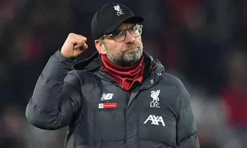 "Klopp đang là một Sir Alex mới"