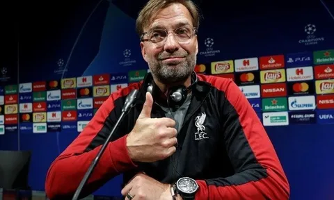 Fan đòi trao cúp cho Liverpool dù có vô địch hay không