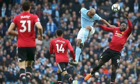 Gary Neville: "Tôi ước cầu thủ Man City ấy chơi cho M.U"