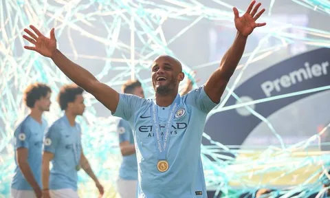 Kompany: "Băng đội trưởng Man City nên thuộc về..."