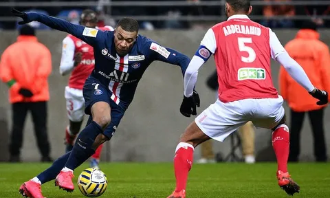 Kylian Mbappe và siêu phẩm vào lưới Reims