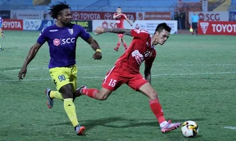 Hà Nội vs TP.HCM: Khi đối thủ không còn là "mồi ngon" của nhà Vua