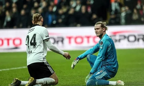 Lại mắc sai lầm khó đỡ, Karius coi như tiêu tan sự nghiệp?