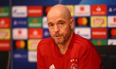 Làm nên điều thần kỳ, HLV Ajax được đại gia trải thảm