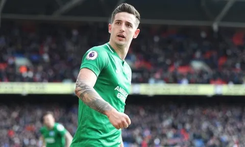 Lewis Dunk: "Nếu không chịu nổi áp lực thì đừng nên xỏ giày ra sân"
