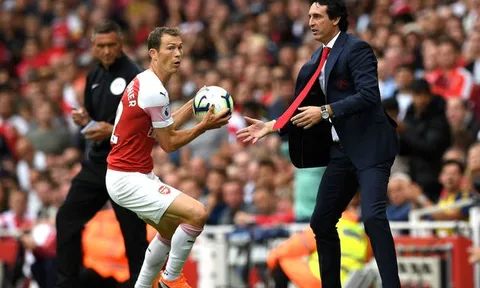 Sao Arsenal: "Nếu HLV nói không còn tin tưởng, tôi phải lo lắng"