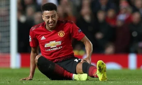 '... Man Utd xứng đáng đứng đầu giải đấu'