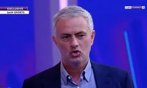 Liverpool hạ Barca, Mourinho nói 1 lời cực chuẩn về Klopp