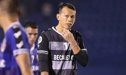 Sếp lớn B.Bình Dương ra án phạt cho Tấn Trường sau sai lầm ở AFC Cup