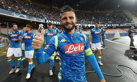 Vì sao 67 triệu bảng, sếp lớn Napoli "dằn mặt" Liverpool và Man City