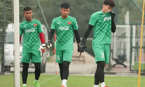 Lựa chọn cho khung gỗ U23 Việt Nam: "Thủ thành quốc dân", Văn Lâm 2.0 hay Joe Hart Việt Nam?
