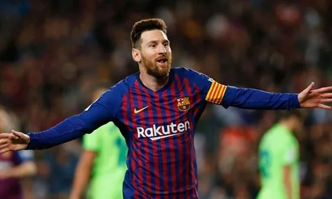 Luis Suarez: "Chúng ta nên tận hưởng từng phút giây Messi chơi bóng"