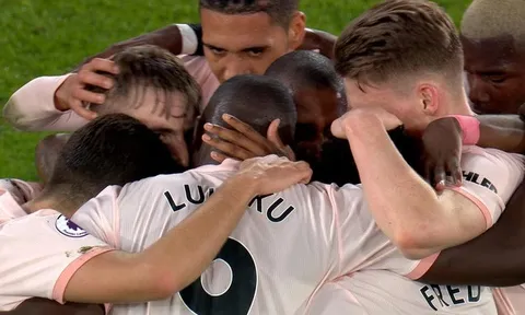 NHM Man Utd phát cuồng vì 1 điều "vô lý" Lukaku đã làm với Palace