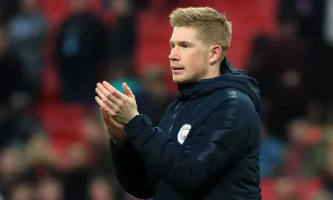 Man City phơi áo tại London, tại sao De Bruyne "mất tích"?